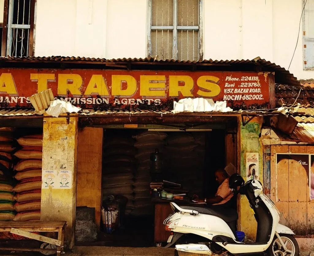traders shops in kochi street 